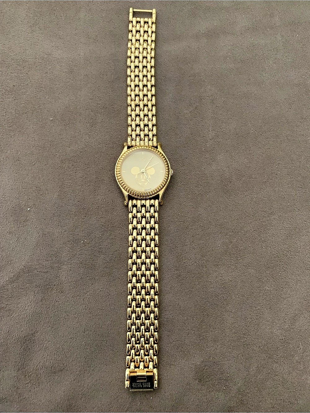 Jaz Vintage Jaz Disney Mickey Mouse Gold-Tone Watch Vintage Disney Mickey Mouse